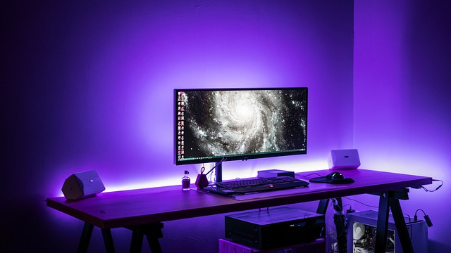 graphite minimalist desk setup mechanical keyboard with neutral keycaps and clean cable management